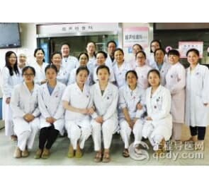 手持探頭篩查胎兒畸形 用責任和技術托起家庭的幸福