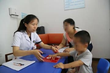 心理門(mén)診劉洋醫(yī)生解讀：語(yǔ)言遲緩，1-3歲的孩子都有哪些表現(xiàn)？