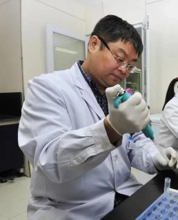 【百年百醫】在堅守中踐行匠心 在磨煉中追求創新——記徐州市中心醫院韓從輝