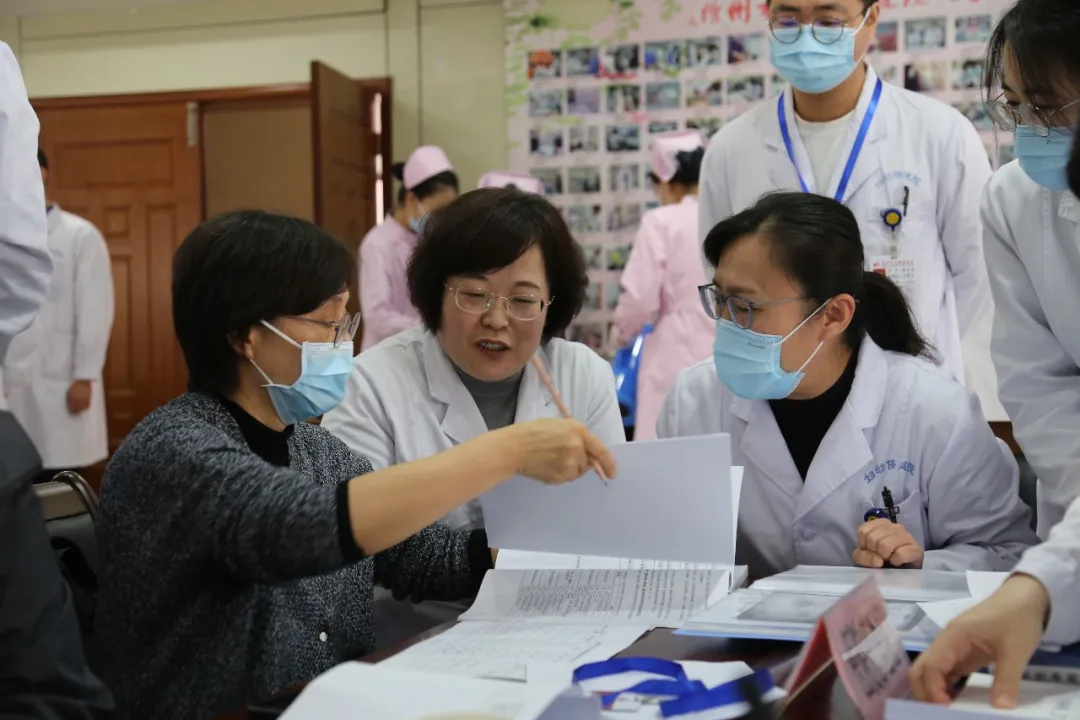 徐州市婦幼保健院接受三級甲等婦幼保健院復審